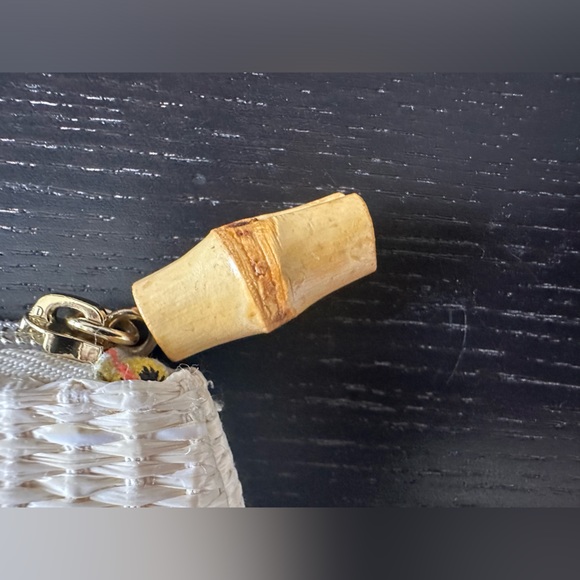 Estee Lauder pouch 👝 - Picture 6 of 6